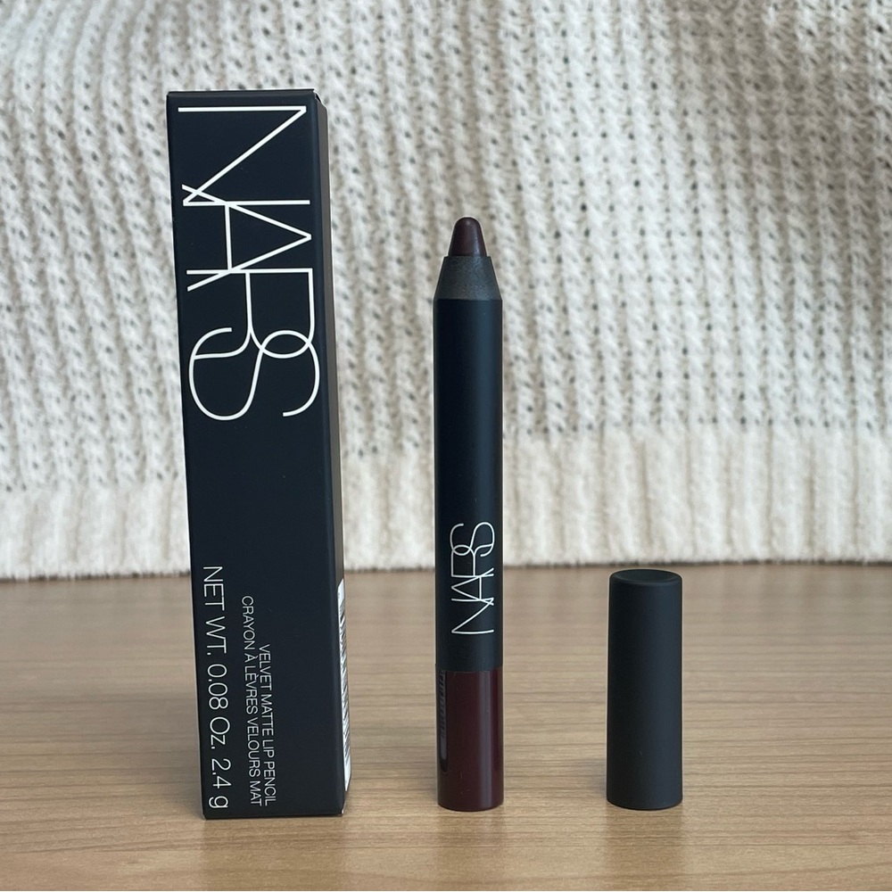 NARS Velvet Matte Lipstick Pencil (Train Bleu)